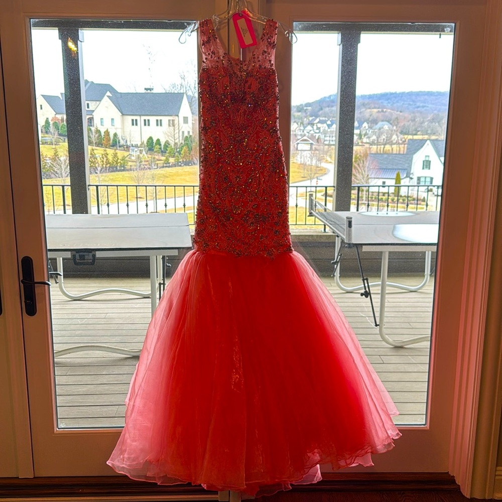 Sherri Hill Size 2 coral dress